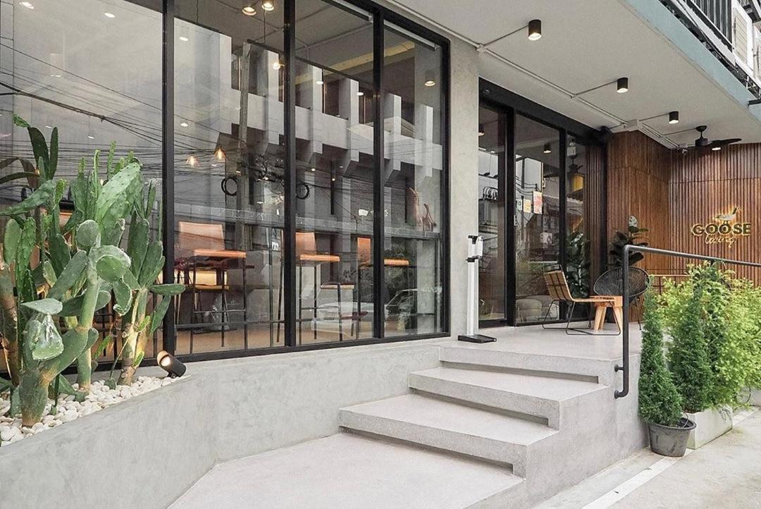 Goose Living Hotel Bangkok Ngoại thất bức ảnh